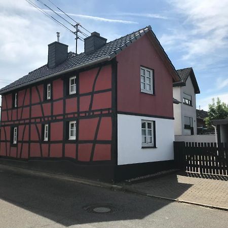 Ferienhaus Eifeldoemchen Villa Bad Muenstereifel Esterno foto